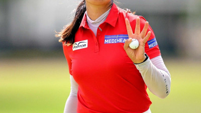 대회 2연패 아쉽게 놓친 ‘장타여왕’ 김아림, 상하이서 시즌 2승 재도전