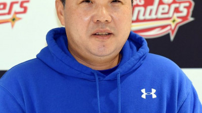 [포토]준플레이오프 1차전 앞둔 삼성 박진만 감독