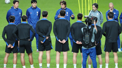 [SW현장] 브라질전 하루 앞둔 홍명보호, 최종 담금질… ‘종아리 부상’ 황희찬은 휴식