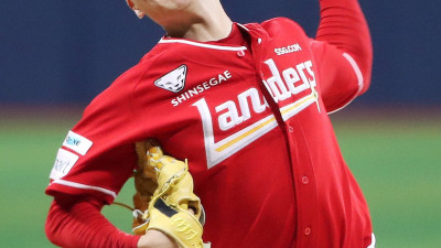 18년 전 한국시리즈의 김광현처럼...SSG 신예 좌완 김건우가 ‘시리즈 체인저’가 되어줄 수 있을까