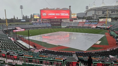 ‘끝내 비에 막혔다’ SSG-삼성 준PO 2차전 ‘우천 취소’…11일 오후 2시 문학에서 개최 [준PO2]