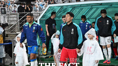 손흥민, 차범근-홍명보 넘어 'A매치 최다 출전' [포토]