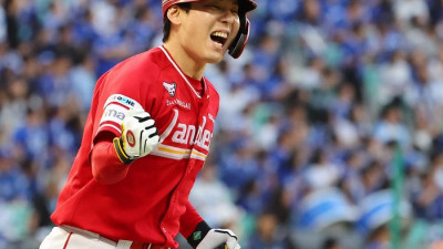 “죄송했다” 트레이드 후 부진+부상 겹친 김성욱, 마음고생 날린 ‘짜릿한 끝내기 홈런’ [SS스타]