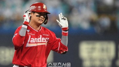 [포토]SSG 고명준, 쫓아간다!