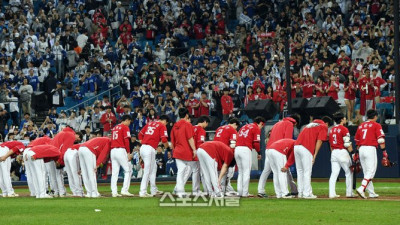 ‘업셋이라니’ 투타 불협화음에 울다…‘타율 0.173-ERA 4.50’ SSG의 씁쓸한 퇴장 [PS 결산]