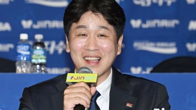 IBK기업은행과 함께 여자부 ‘우승 후보’ 지목…김종민 감독 “저는 그런 평가 받으면 좋더라고요”[V리그 MD]