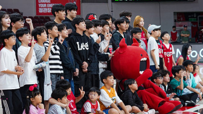 “저도 이 코트에서 뛰고 싶어요!” TOP농구교실 ‘정관장 레드부스터스 유스데이’ 관람 행사 성료