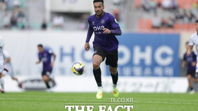 프로축구 ‘멀티골’?모따(안양), ‘하나은행?K리그1 2025’ 33라운드?MVP 영예