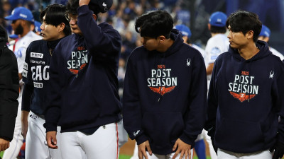 [PO4 패장] 지키지 못한 4점 차 리드…김경문 감독 “경기 결과, 감독 잘못”