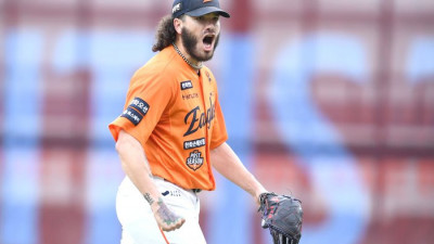 ‘만장일치’ 폰세, 최동원상 수상→이대로 MVP까지?