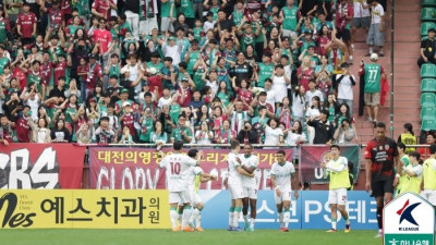 3차례 맞대결 11골 터졌다…2위 싸움에 ACLE 출전권, 파이널 A 첫 경기부터 대전과 포항이 만난다