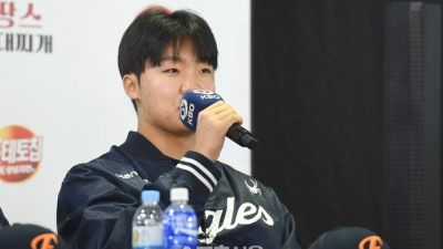 슈퍼 루키의 배짱! ‘가을 ERA 0.00’ 한화 정우주, “LG 오스틴이 가장 경계 돼…상대하기 까다롭다” [KS미디어데이]
