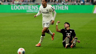 아! 카스트로프, 과격 태클로 전반 19분 만에 다이렉트 ‘퇴장’…김민재와 ‘코리안더비’도 조기 종료 ‘엔딩’