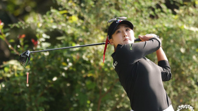 리 슈잉 데뷔 첫승…중국 국적 선수 최초 KLPGA 투어 제패