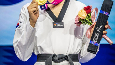 파죽지세 내달린 ‘고교 태권브이’… 서은수, 세계선수권 54㎏급 金