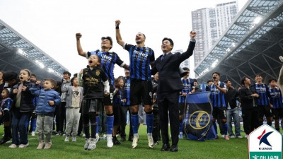 ‘1년 전 눈물’ 무고사 “팬과 1부 다시 돌아오겠다는 약속 지켰다, 행복하다” [현장 인터뷰]