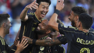 손흥민 포함 아시아 선수 ‘0’…FIFPRO 선정 월드베스트11 후보에 호날두·메시·야말