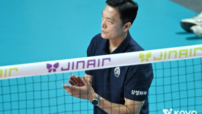 ‘첫 승’에 만족감 보인 삼성화재 김상우 감독 “황두연 공격도 좋은 모습, 도산지 장점이 많이 나왔다”[현장인터뷰]