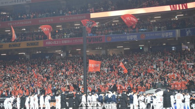 [포토] 한화, KS 3차전 잡았다