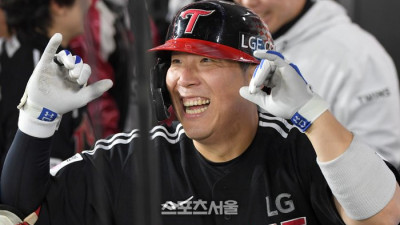 갑작스러운 ‘4번 타순’에도 연일 ‘맹타’…김현수가 보여주는 ‘베테랑의 가치’ [KS]