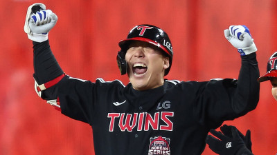 LG 9회 6득점 대역전극… KS 우승 한 걸음 남았다