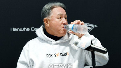 [포토]한화 김경문 감독, 승리에 대한 갈증