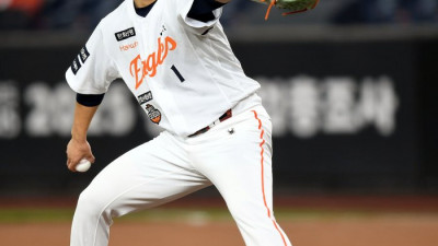 [포토] 문동주 ‘반드시 이겨야 해’