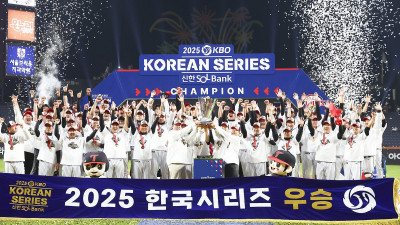 [진화한 쌍둥이, V4] ‘겹경사’ 농구도, 야구도 챔피언…“2025년 LG의 해로!”