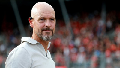 맨유·레버쿠젠서 실패했는데 ‘입지’ 좁아진 황희찬 스승으로? …텐 하흐 감독, 울버햄턴 차기 ‘후보’로 거론