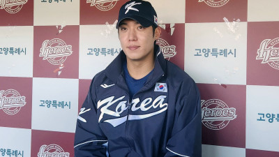 화제의 WS… 야마모토 보고 감탄한 원태인, 왜 오타니 ‘명언’ 떠올렸을까