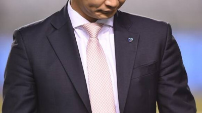 그냥 쓰라고 준 돈 받았을 뿐 이천수 수억원대 사기 혐의 피소 (영상)