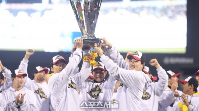 ‘무적 LG’ 기운, 이젠 ‘무적 코리아’로! ‘2025 통합 챔피언’ 주역들, 대표팀서 흐름 잇는다 [SS포커스]