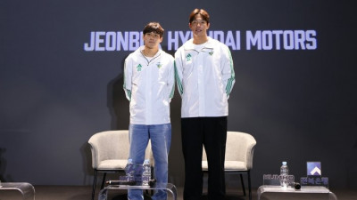 V10의 산증인이 꼽은 전북 20년 史 핵심 3인 최강희-이동국-조재진…홍정호는 “첫 번째는 철순이형”[SS현장]