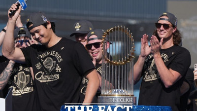 월드시리즈 3연패? LA다저스, 논란의 갈림길 [황덕준의 크로스오버]