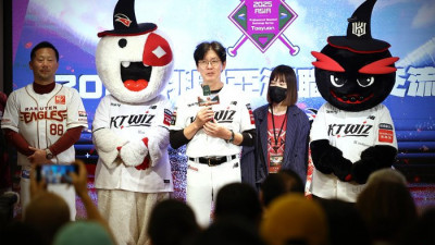 “따자하오, 안녕하세요, 곰방와~” 아시아 프로야구 교류전 앞두고 ‘3개 국어’ 인사한 강철매직→대만 추억도 있다?