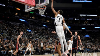 ‘외계인'의 키는 미스터리?... NBA 최장신 웸반야마 이야기 [유병철의 스포츠 렉시오]?