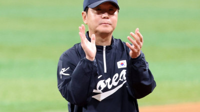 류지현호, 첫 출항…체크와의 1차전 “포인트는 2번 안현민”