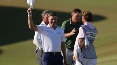 그리핀, 시즌 3승 환호