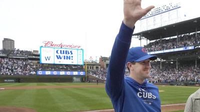 ‘2016 컵스 우승 주역’ 헨드릭스, 12년 커리어 마침표 찍는다