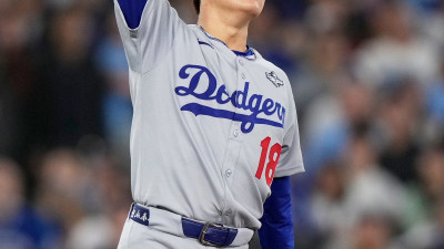 사이영상 수상자 13일 발표…다저스 WS 2연패 이끈 야마모토, 2019년 류현진 이후 처음으로 아시아 투수로 1위표 획득 가능할까