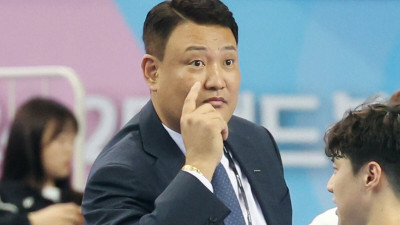 새 시즌 남자부 핸드볼… 10년 불패 두산 적수는