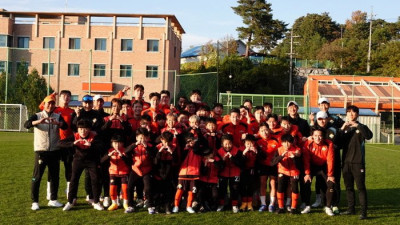 강원FC, U-12 유소년 대상 오픈 트레이닝 실시…정경호 감독이 식사 대접까지