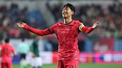 답답했던 경기 한 방에 뚫어준 ‘캡틴’ 손흥민의 선제 결승골, 오랜만에 돌아온 조규성의 감격 쐐기골까지...‘홍명보호’, 목표였던 승리를 챙겼다[대전 볼리비아전 리뷰]