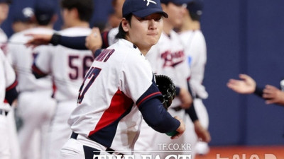 한국야구 고질병 ‘사사구 11개’ 남발…일본 타선에 초토화, 10연패 ‘굴욕’ [한일전]