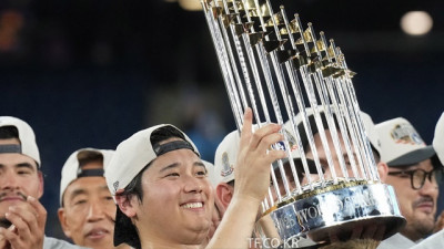 오타니의?네번째?MVP, 메이저리그의?도전과?숙제다 [황덕준의 크로스오버]