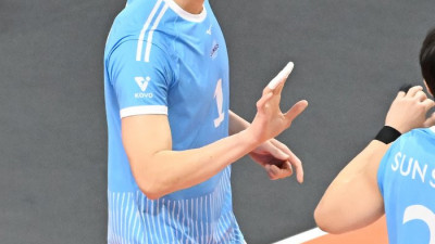 상대에게 사과하다 발생한 대한항공 김규민의 ‘네트 터치’ 범실…‘논란’ 아닌 ‘해프닝’으로 마무리[SS현장]