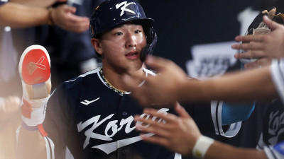 또 넘겼다…안현민, 2G 연속 도쿄돔을 들썩이게 만들다