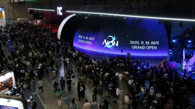 “시연 대기만 4시간 이상!”…메인스폰서 엔씨, 침체 우려 ‘지스타 2025’ 살렸다 [SS지스타]