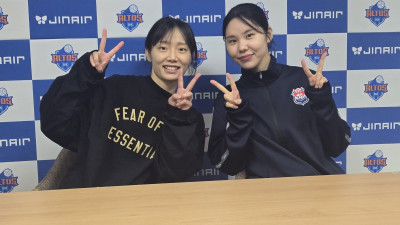 다시 주전으로 돌아온 도로공사 ‘우승 세터’ 이윤정 “이제 곧 서른이라니 시간 참 빨라요. 서른에 다시 한 번 우승하고 싶어요” [남정훈의 오버 더 네트]