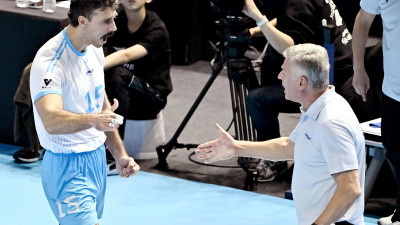 3세트 7점차 뒤집고 빚어낸 7연승… 헤난 감독 “이기고자 하는 마음과 의지가 중요”